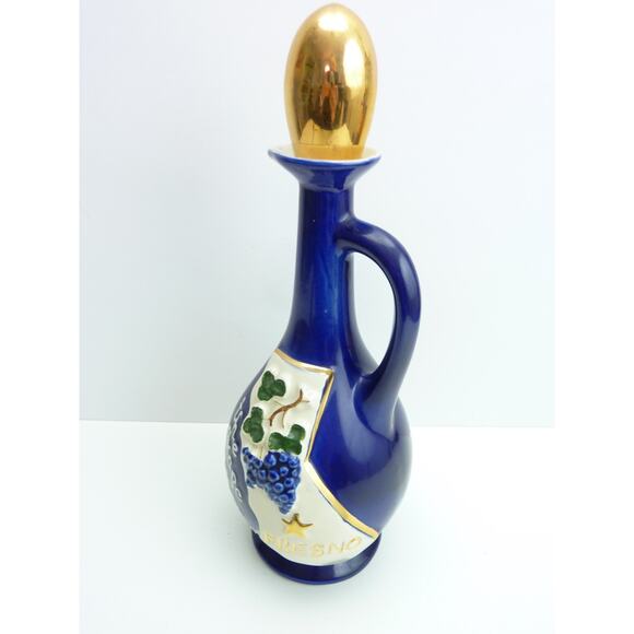 Vintage 1970 Ezra Brooks Wine Fresno Grape Center California Decanter Bottle Jug